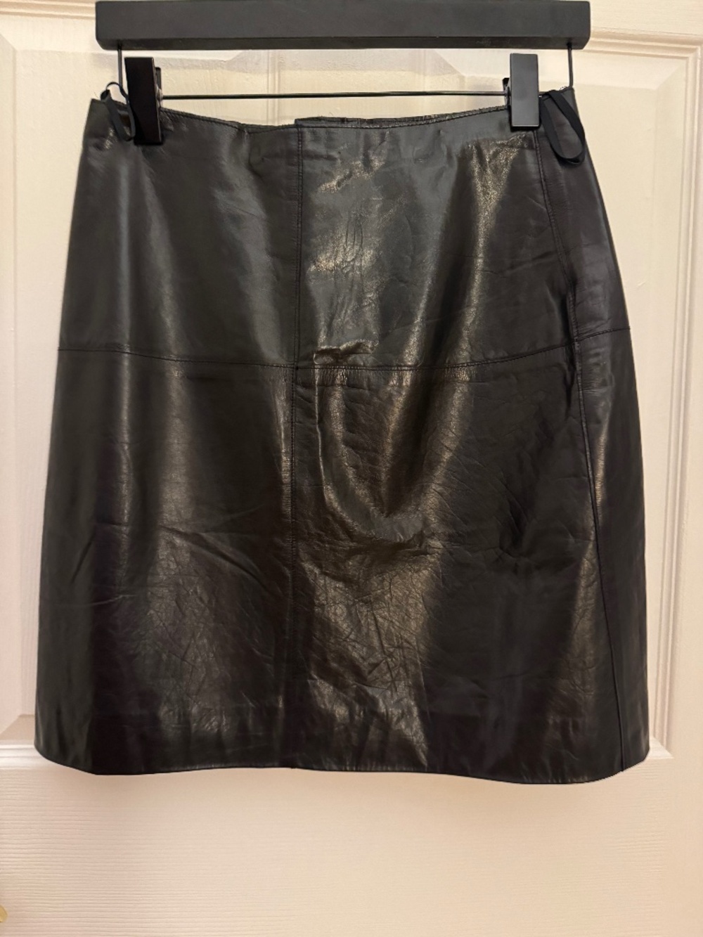 Genuine leather mini skirt